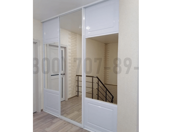 Зеркальный шкаф в Королёве