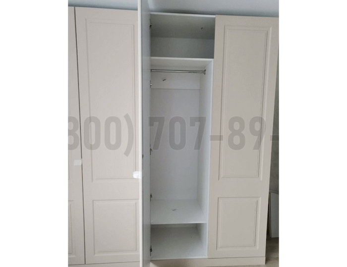 Классический шкаф в Королёве