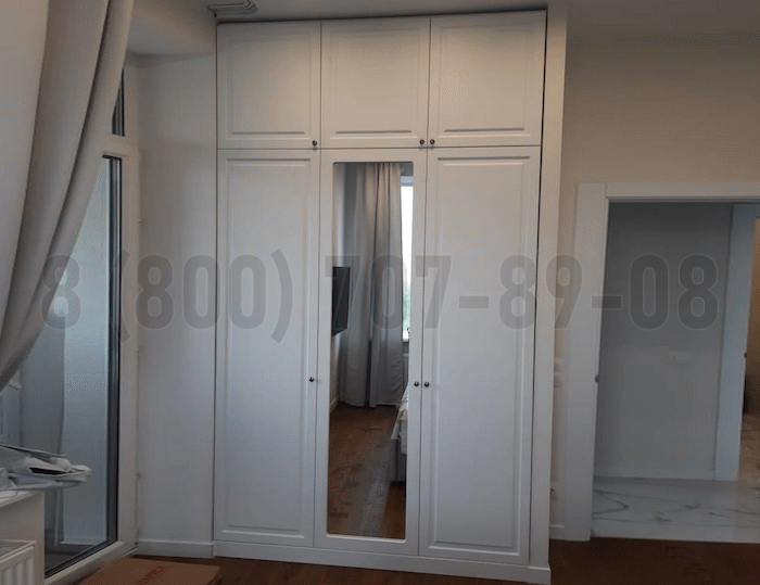 Классический шкаф в Королёве
