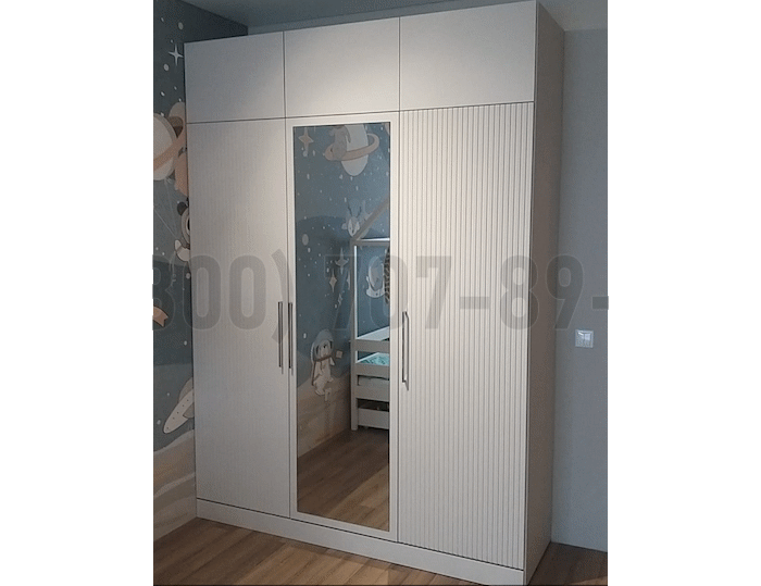 Шкаф в американском стиле в Королёве